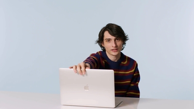 2023-02-01_-_GQ_-_Finn_Wolfhard_Replies_to_More_Fans_on_the_Internet_mp40010.jpg