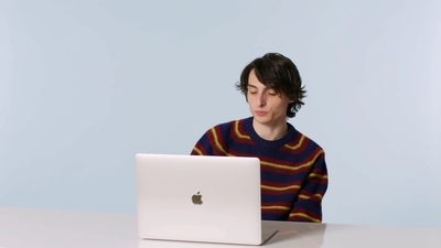 2023-02-01_-_GQ_-_Finn_Wolfhard_Replies_to_More_Fans_on_the_Internet_mp40028.jpg