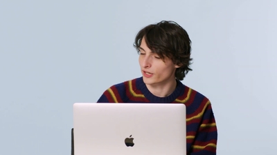 2023-02-01_-_GQ_-_Finn_Wolfhard_Replies_to_More_Fans_on_the_Internet_mp40032.jpg