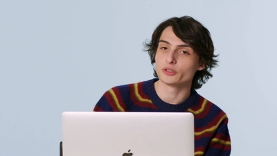 2023-02-01_-_GQ_-_Finn_Wolfhard_Replies_to_More_Fans_on_the_Internet_mp40071.jpg