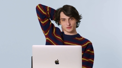 2023-02-01_-_GQ_-_Finn_Wolfhard_Replies_to_More_Fans_on_the_Internet_mp40084.jpg