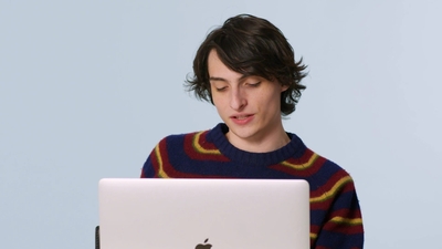 2023-02-01_-_GQ_-_Finn_Wolfhard_Replies_to_More_Fans_on_the_Internet_mp40090.jpg