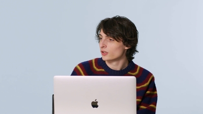 2023-02-01_-_GQ_-_Finn_Wolfhard_Replies_to_More_Fans_on_the_Internet_mp40123.jpg