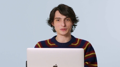 2023-02-01_-_GQ_-_Finn_Wolfhard_Replies_to_More_Fans_on_the_Internet_mp40197.jpg
