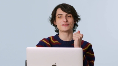 2023-02-01_-_GQ_-_Finn_Wolfhard_Replies_to_More_Fans_on_the_Internet_mp40247.jpg
