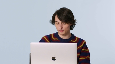2023-02-01_-_GQ_-_Finn_Wolfhard_Replies_to_More_Fans_on_the_Internet_mp40255.jpg