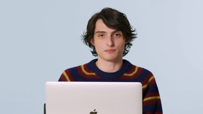 2023-02-01_-_GQ_-_Finn_Wolfhard_Replies_to_More_Fans_on_the_Internet_mp40415.jpg
