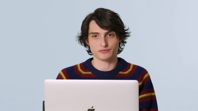 2023-02-01_-_GQ_-_Finn_Wolfhard_Replies_to_More_Fans_on_the_Internet_mp40416.jpg