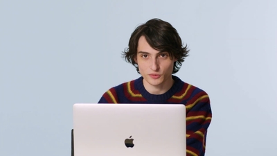 2023-02-01_-_GQ_-_Finn_Wolfhard_Replies_to_More_Fans_on_the_Internet_mp40456.jpg