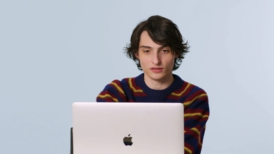 2023-02-01_-_GQ_-_Finn_Wolfhard_Replies_to_More_Fans_on_the_Internet_mp40483.jpg