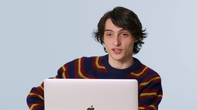 2023-02-01_-_GQ_-_Finn_Wolfhard_Replies_to_More_Fans_on_the_Internet_mp40536.jpg