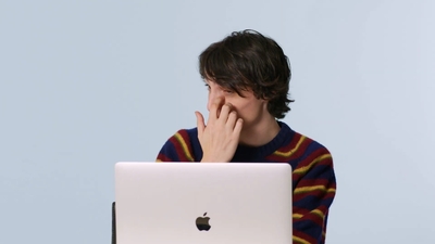 2023-02-01_-_GQ_-_Finn_Wolfhard_Replies_to_More_Fans_on_the_Internet_mp40545.jpg
