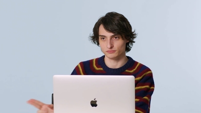 2023-02-01_-_GQ_-_Finn_Wolfhard_Replies_to_More_Fans_on_the_Internet_mp40548.jpg