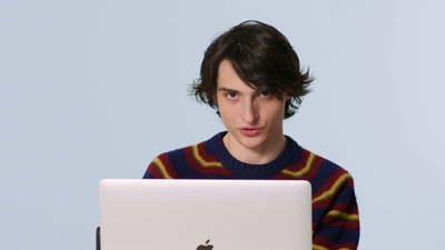 2023-02-01_-_GQ_-_Finn_Wolfhard_Replies_to_More_Fans_on_the_Internet_mp40635.jpg