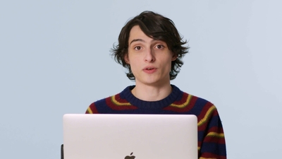 2023-02-01_-_GQ_-_Finn_Wolfhard_Replies_to_More_Fans_on_the_Internet_mp40679.jpg