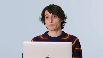 2023-02-01_-_GQ_-_Finn_Wolfhard_Replies_to_More_Fans_on_the_Internet_mp40680.jpg