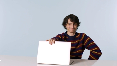 2023-02-01_-_GQ_-_Finn_Wolfhard_Replies_to_More_Fans_on_the_Internet_mp40704.jpg