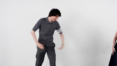 2024-04-05_-_Glamour_-_Finn_Wolfhard_and_Mckenna_Grace_Take_a_Friendship_Test_mp41649.jpg