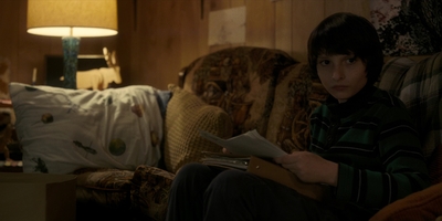 Stranger_Things_S01E04_mp40421.jpg