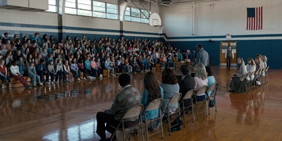 Stranger_Things_S01E04_mp41503.jpg