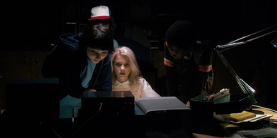 Stranger_Things_S01E04_mp42244.jpg