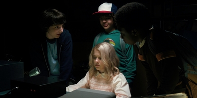 Stranger_Things_S01E04_mp42362.jpg