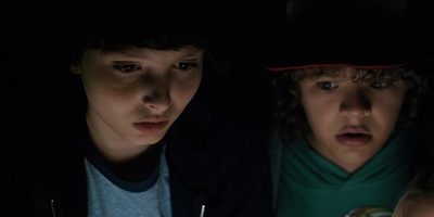 Stranger_Things_S01E04_mp42400.jpg
