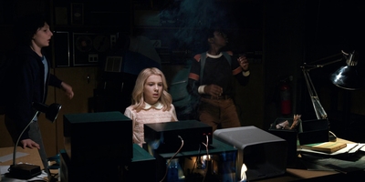 Stranger_Things_S01E04_mp42474.jpg