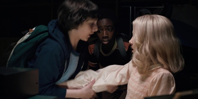 Stranger_Things_S01E04_mp42501.jpg