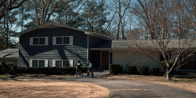 Stranger_Things_S01E06_mp46817.jpg