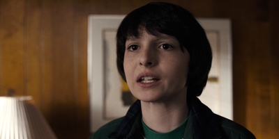 Stranger_Things_S01E06_mp46893.jpg
