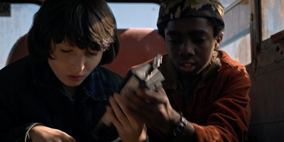 Stranger_Things_S01E07_mp41042.jpg