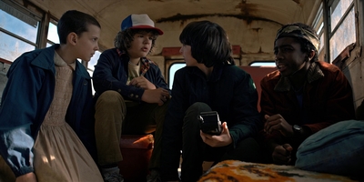 Stranger_Things_S01E07_mp41062.jpg