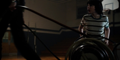 Stranger_Things_S01E07_mp41785.jpg