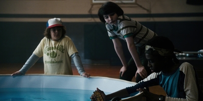 Stranger_Things_S01E07_mp41802.jpg