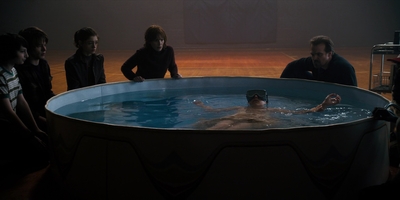 Stranger_Things_S01E07_mp41878.jpg