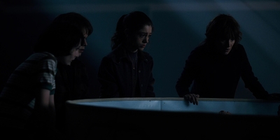 Stranger_Things_S01E07_mp41948.jpg