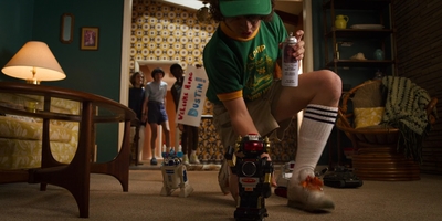 Stranger_Things_S03E01_mp41015.jpg