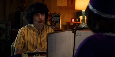 Stranger_Things_S03E03_mp46792.jpg