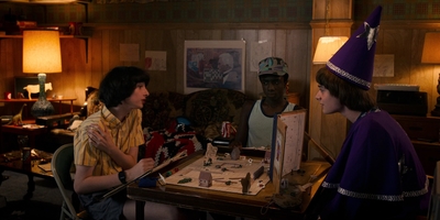 Stranger_Things_S03E03_mp46797.jpg